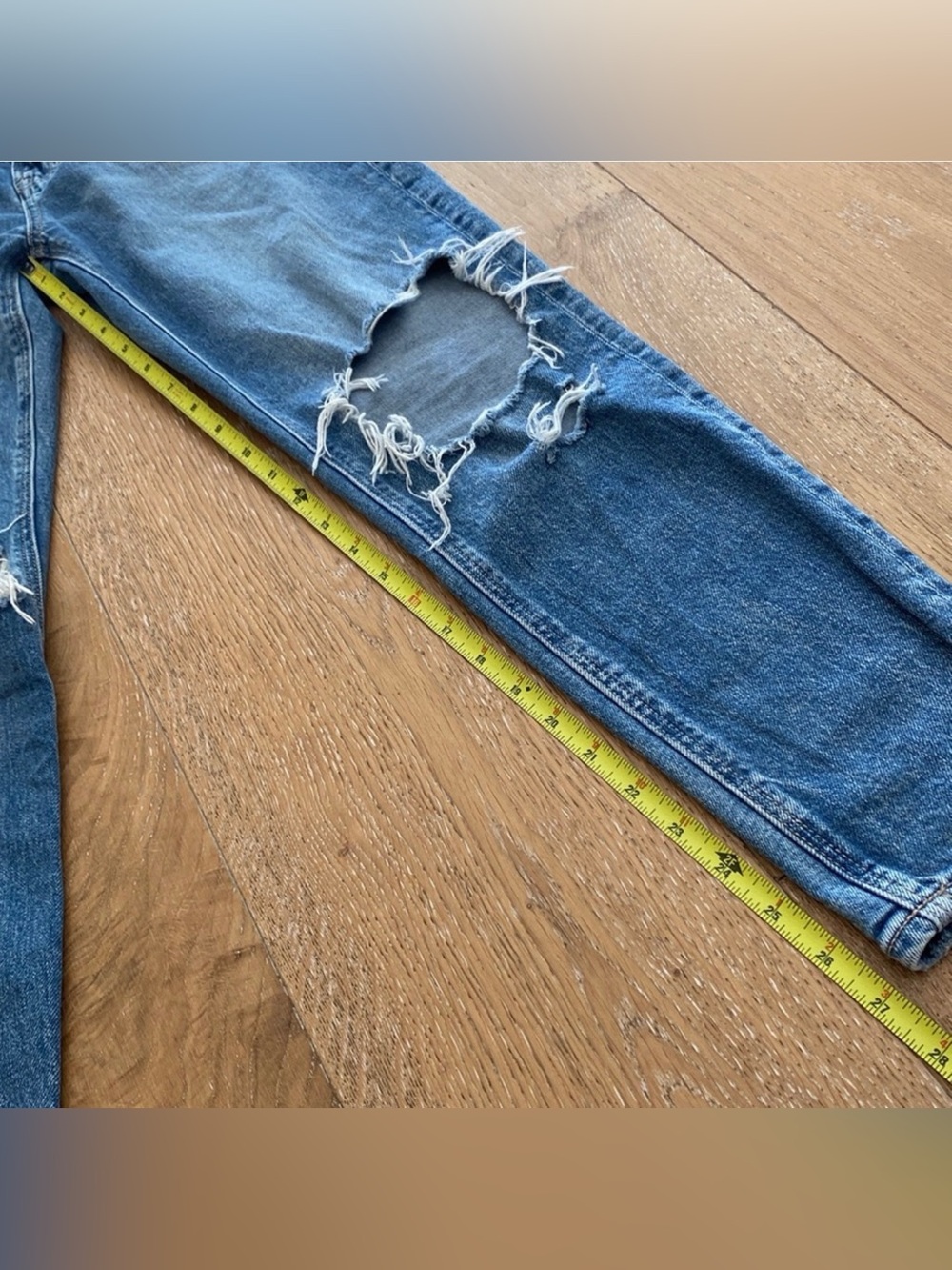 American Eagle Strigid Mom Jean size 0 - Picture 11 of 11